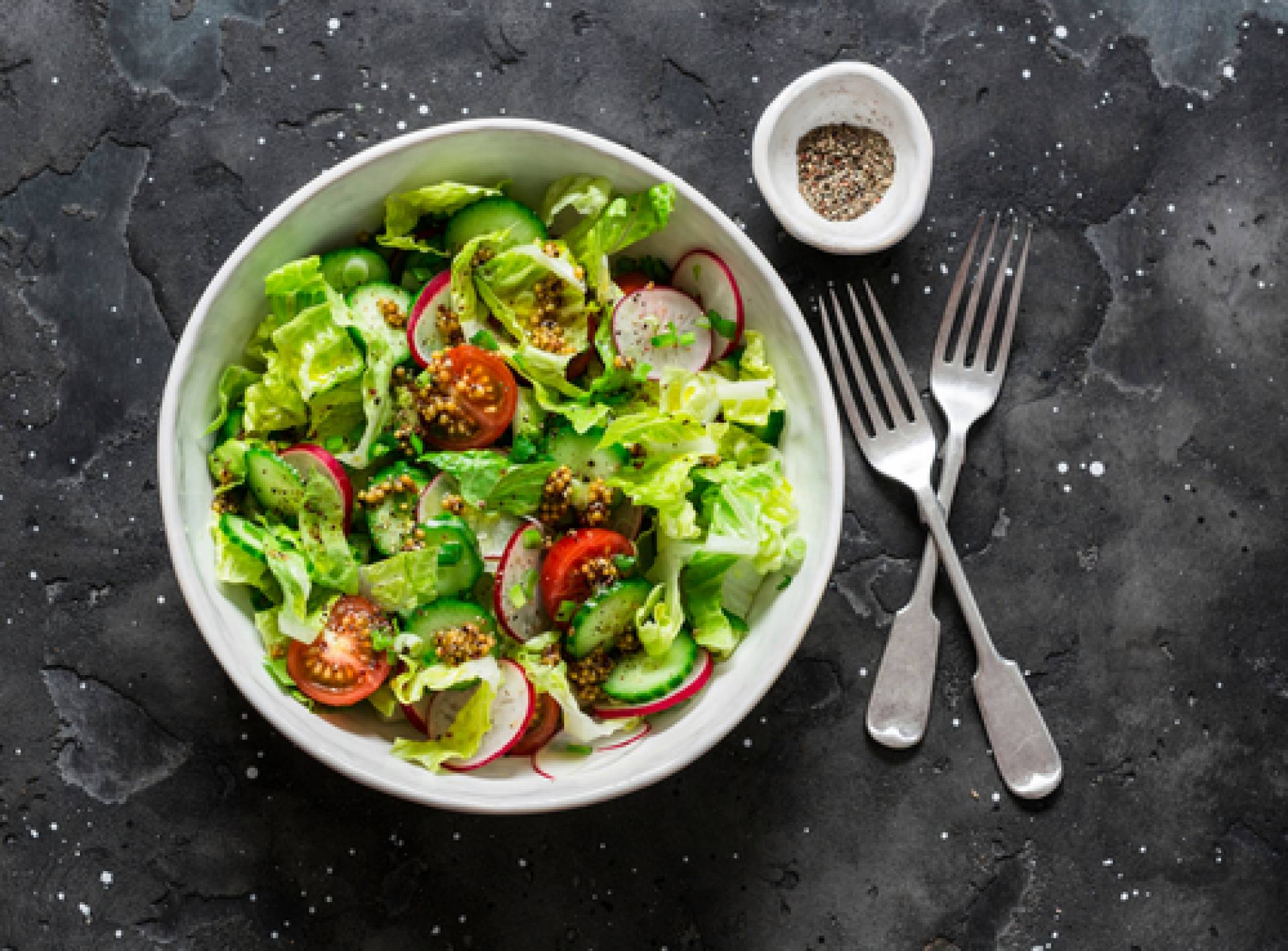 Green Goddess Salad-Salmon