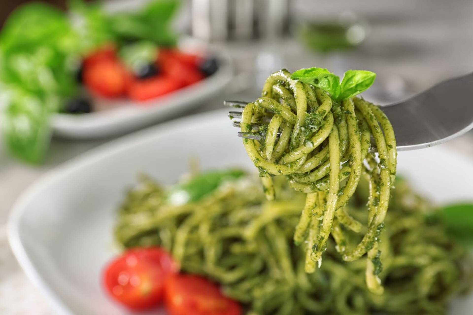 Pesto Pasta-Chopped Chicken